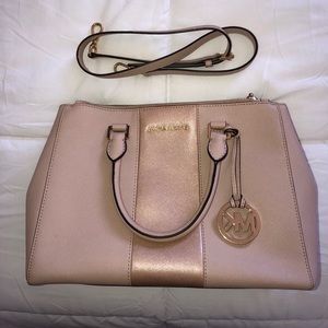 Michael Kors Blush Ciara MD Messenger